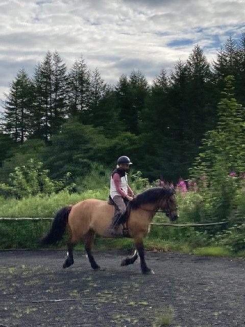 Amber Rose of Carlung - Image 3